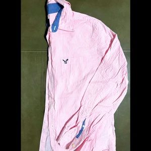 Anercombie & Fitch classic fit medium